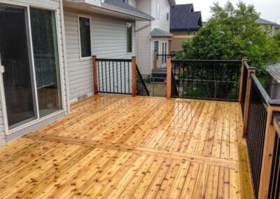 deck builder calgary, cedar deck builder calgary